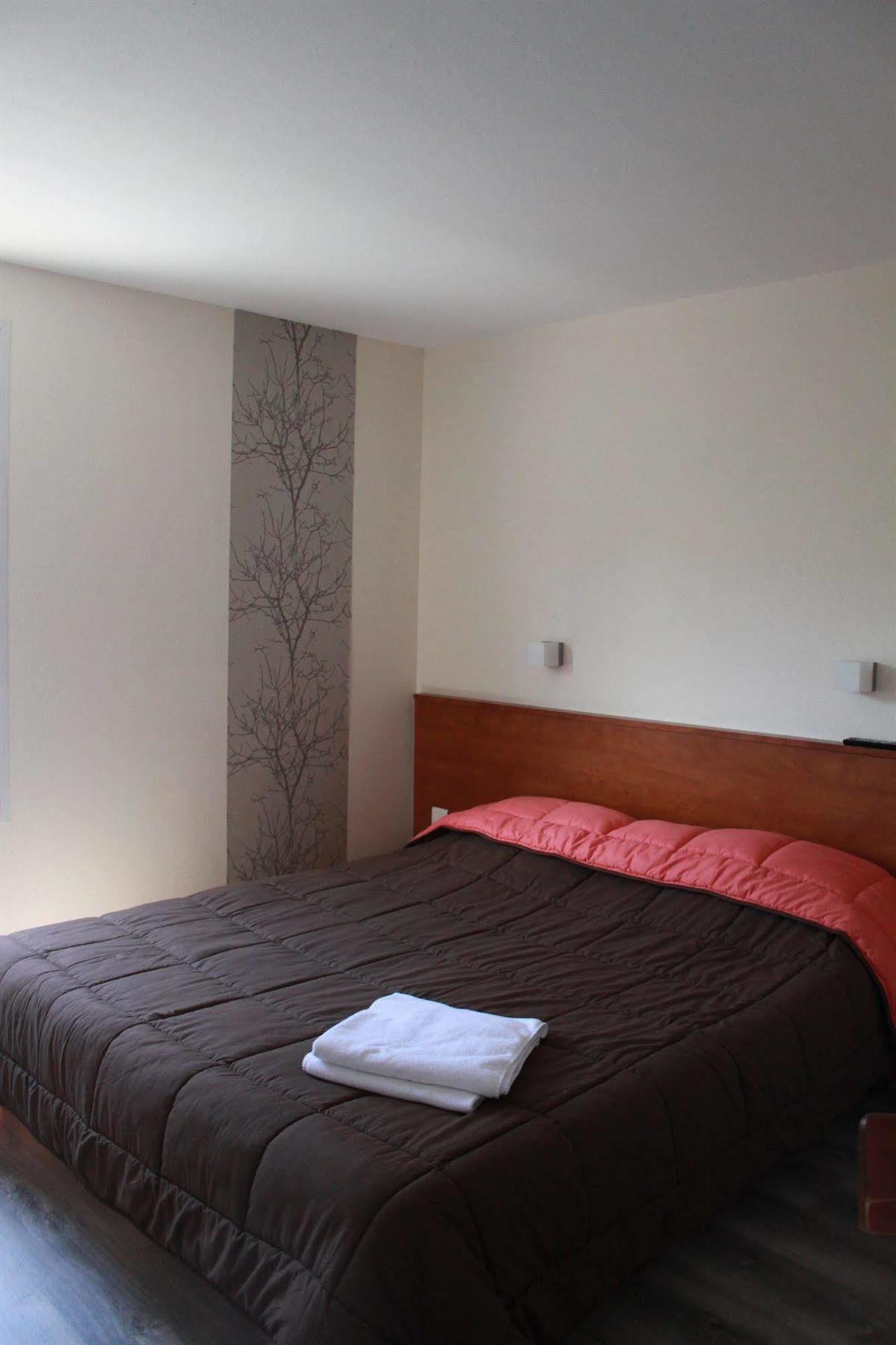 Fasthotel Nimes Caissargues Zewnętrze zdjęcie